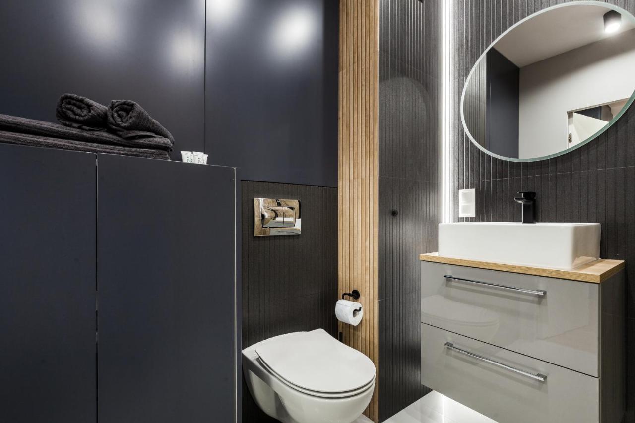 Uroczy Apartament W Sercu Starego Miasta Гданьск Экстерьер фото